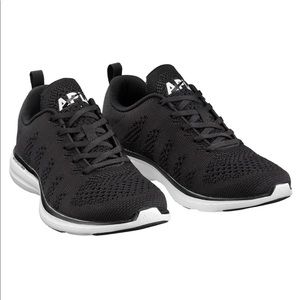 Athletic propulsion labs APL techloom pro sneaker